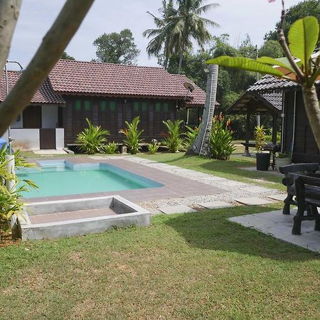 Kampung Tok Lembut Vacation Home ปันไตเจอนัง ภายนอก รูปภาพ