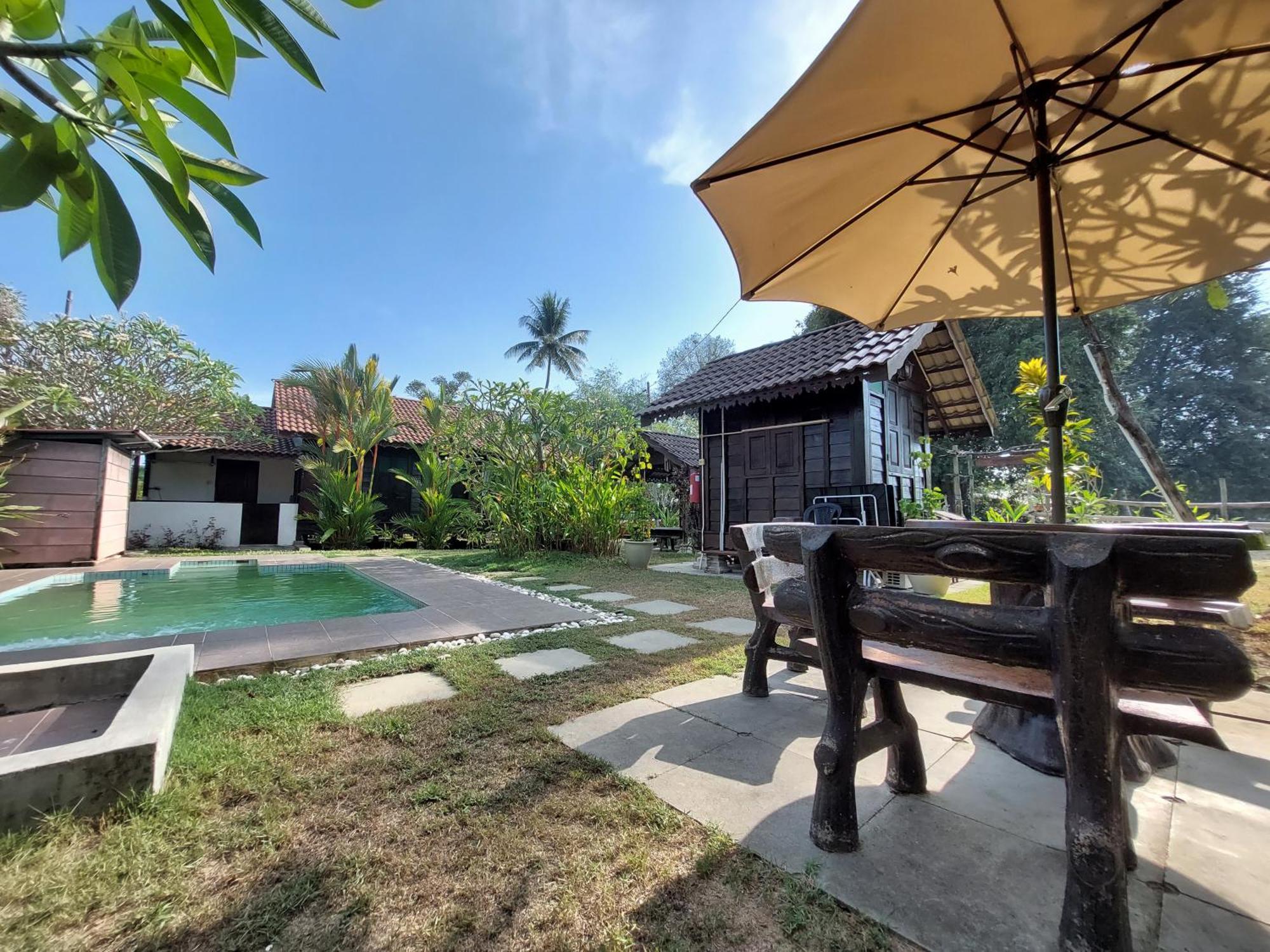 Kampung Tok Lembut Vacation Home ปันไตเจอนัง ภายนอก รูปภาพ
